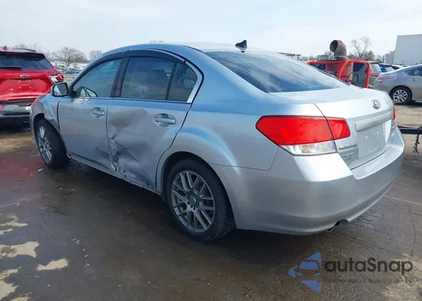 2012 Subaru Legacy 2.5I Limited z USA, uszkodzony, nr VIN 4S3BMBK63C3030199